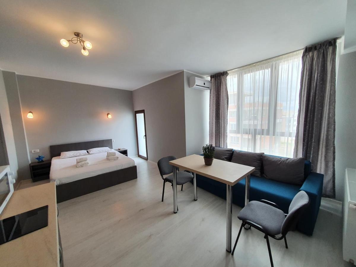 Aquazure Studio Residence Năvodari Екстериор снимка