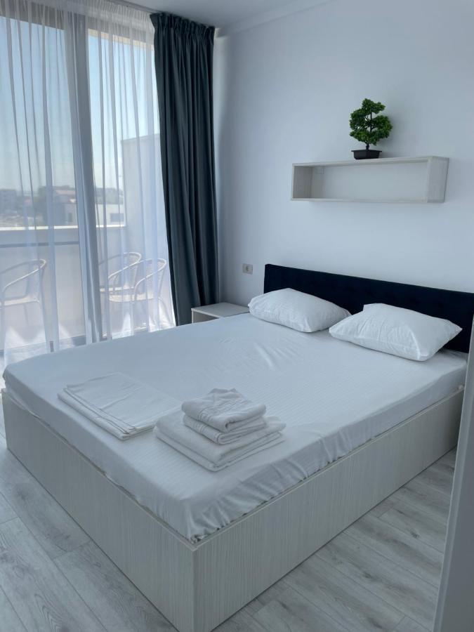 Aquazure Studio Residence Năvodari Екстериор снимка