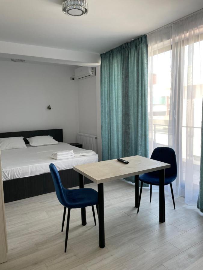 Aquazure Studio Residence Năvodari Екстериор снимка