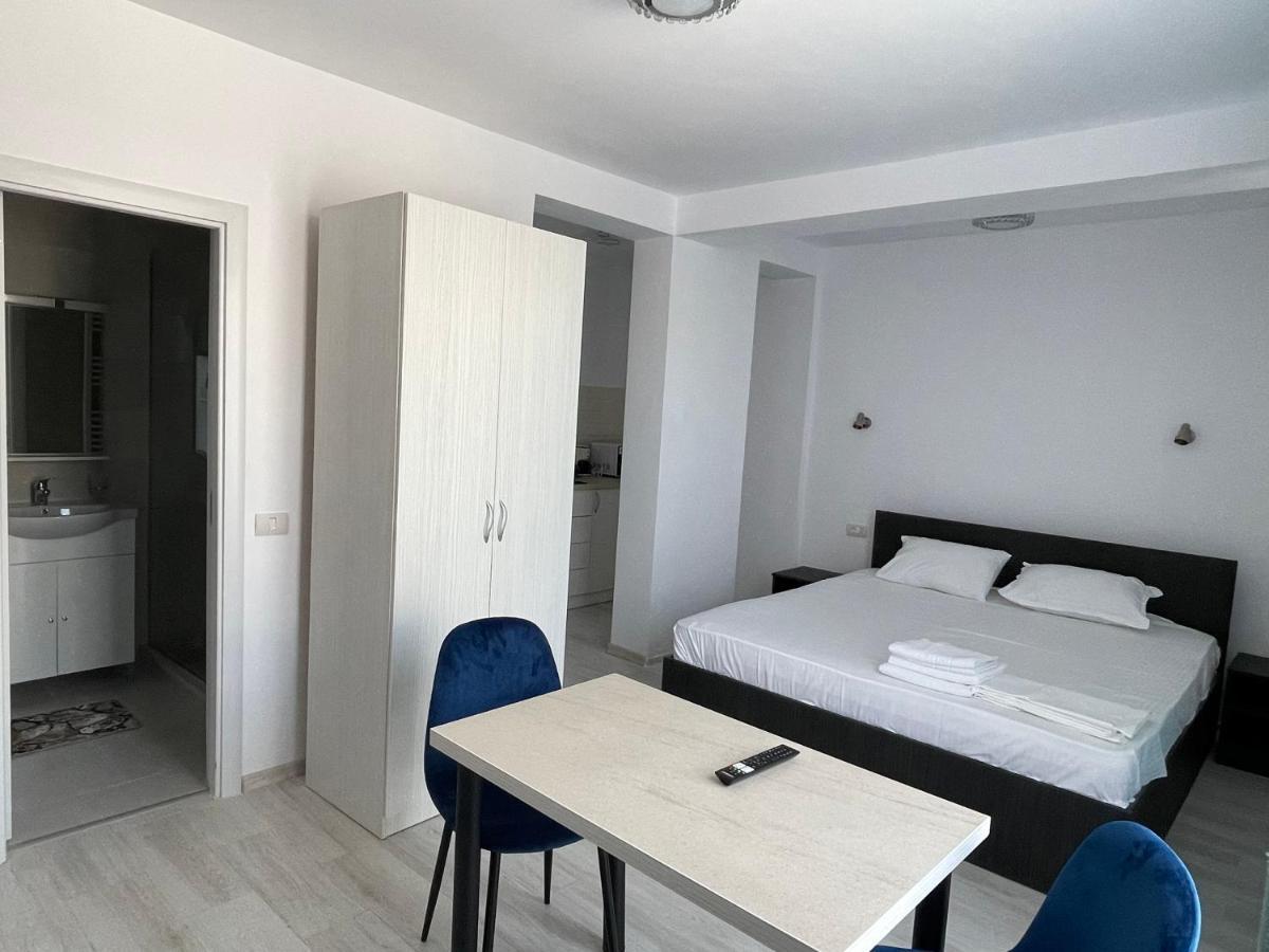 Aquazure Studio Residence Năvodari Екстериор снимка