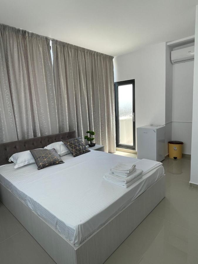 Aquazure Studio Residence Năvodari Екстериор снимка