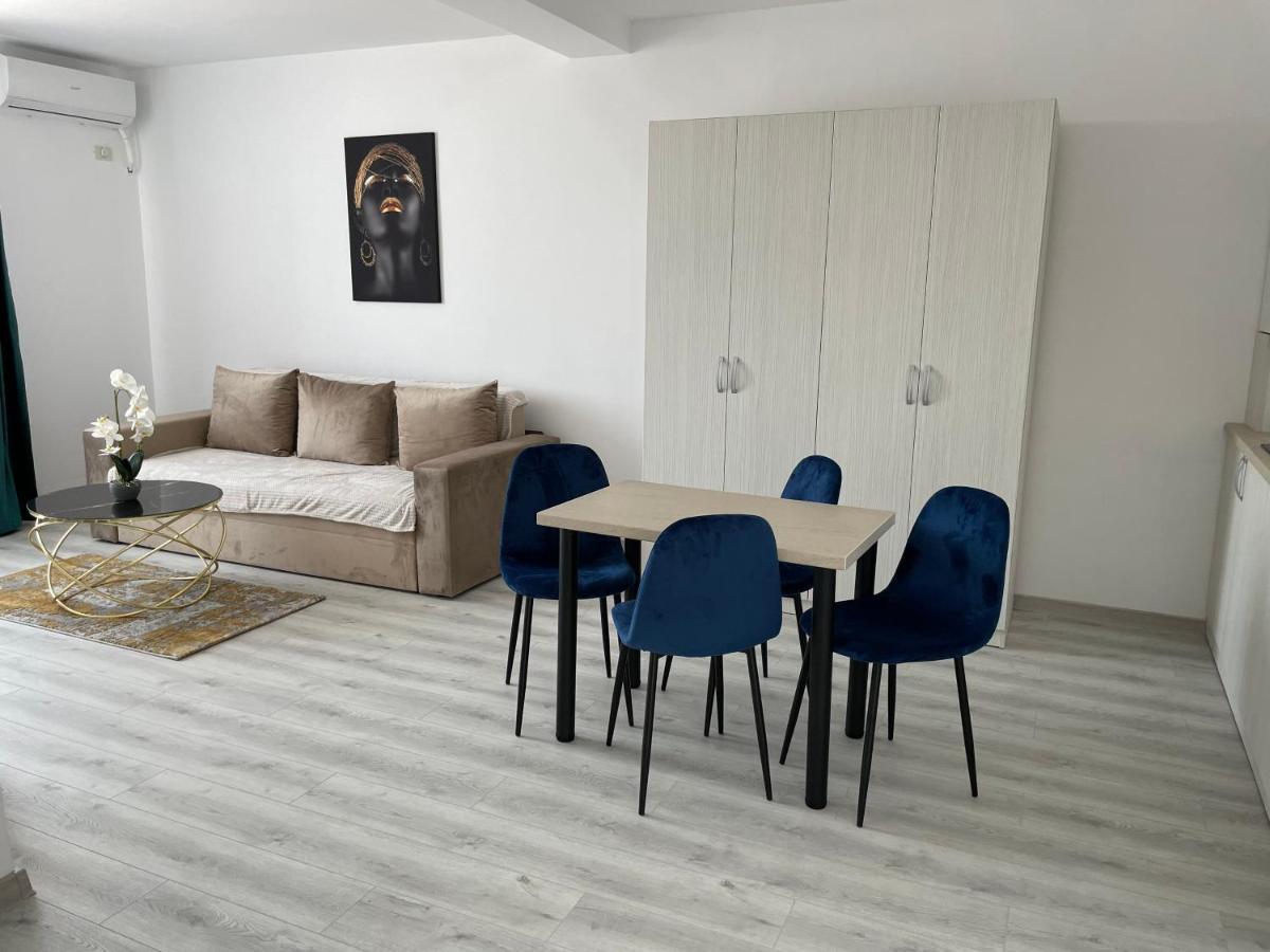 Aquazure Studio Residence Năvodari Екстериор снимка